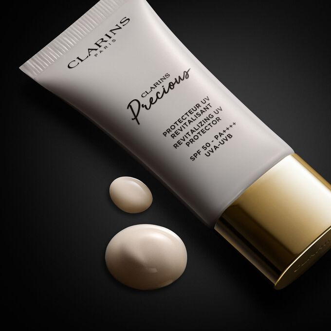 至臻凝時防護隔離霜SPF50/PA++++
